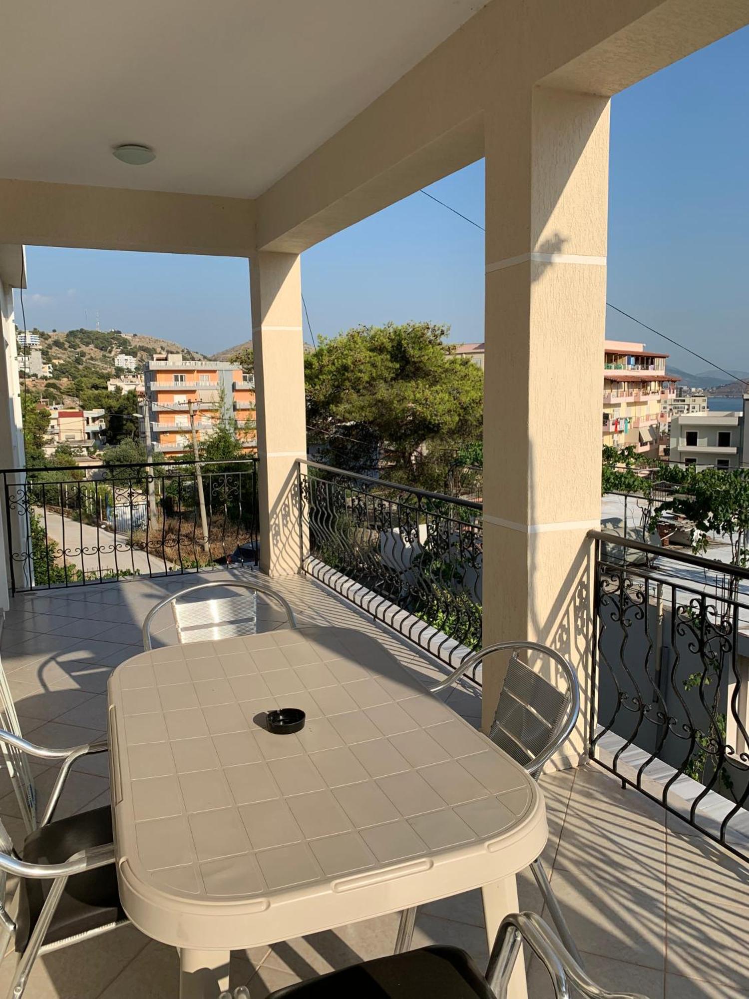 Ylli Cunaj Apartments Sarandë Eksteriør bilde